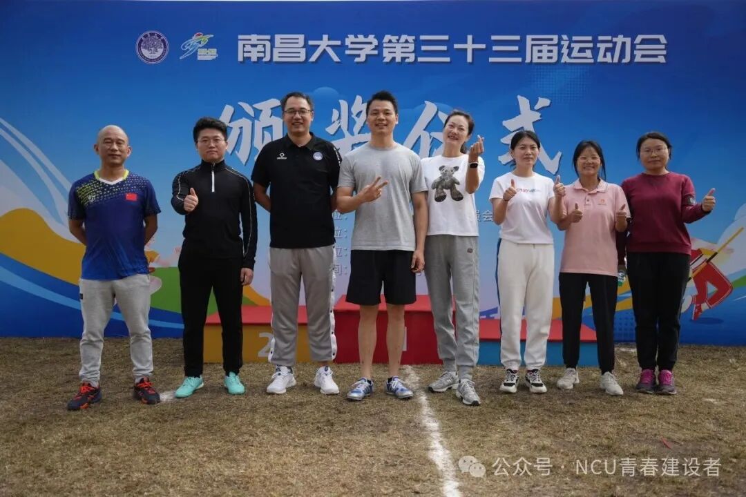 ef1be238ac8c4debb39a805ae8394b43.jpg